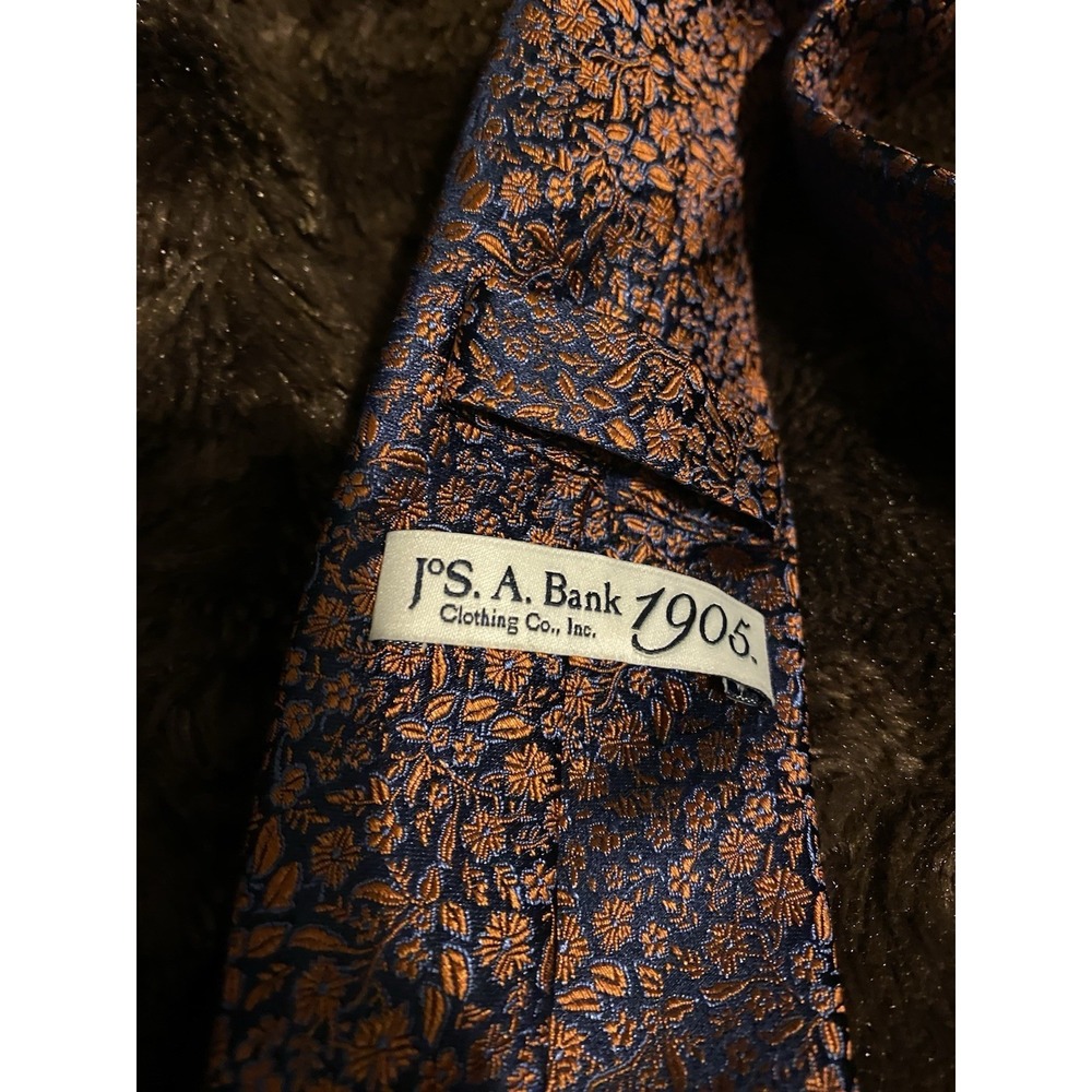 Jos A Bank 1905 Mens Tie Silk Navy Blue Copper Orange Floral Jacquard Necktie